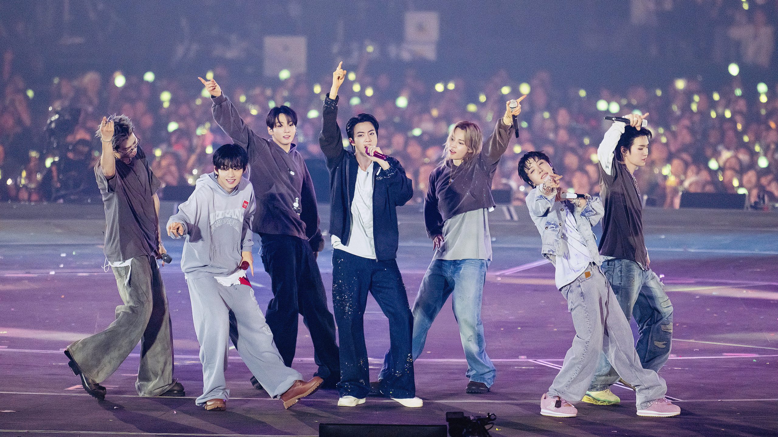 BTS World Tour ‘Arirang’ tại Busan: Xem trực tiếp